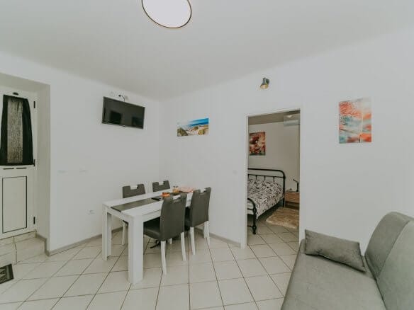 Umag | Petrovija | Zwei Wohnungen im Erdgeschoss zur Kapitalanlage