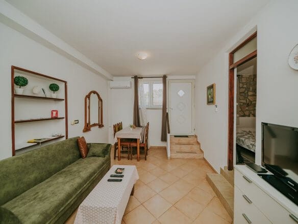 Umag | Petrovija | Zwei Wohnungen im Erdgeschoss zur Kapitalanlage