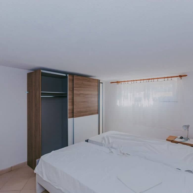Novigrad surroundings | Two apartments with a yard in a quiet location
