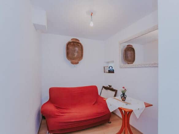 Novigrad surroundings | Two apartments with a yard in a quiet location