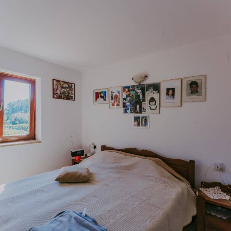 Novigrad surroundings | Two apartments with a yard in a quiet location