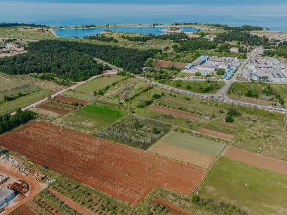 Umag Ackerland am Rande der Stadt