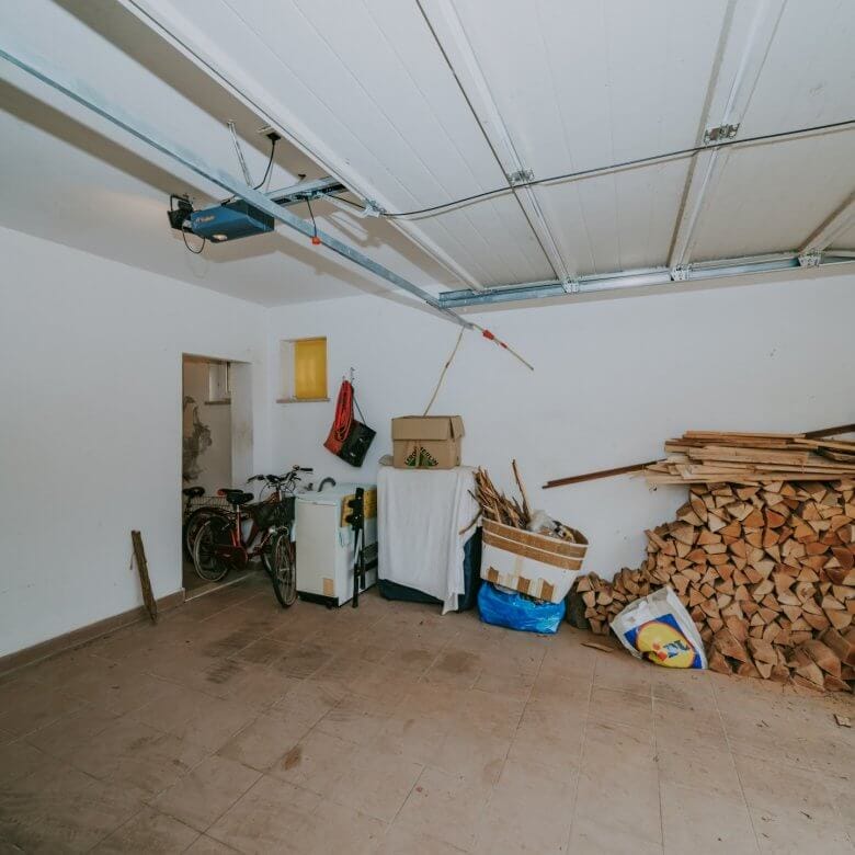 umag centro appartamento esclusivo prima fila al mare con garage e vista mare