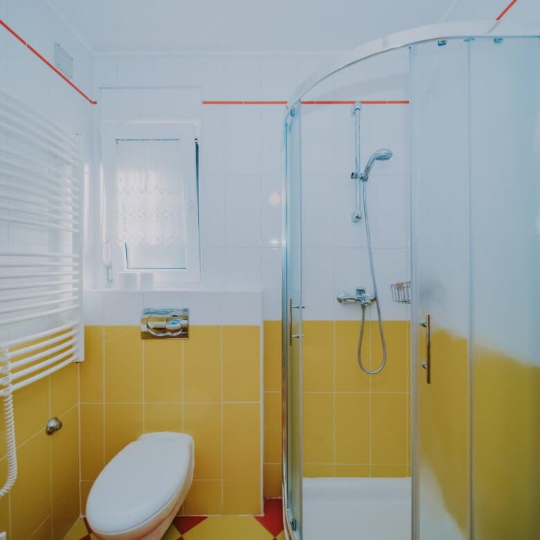 umag centro appartamento esclusivo prima fila al mare con garage e vista mare