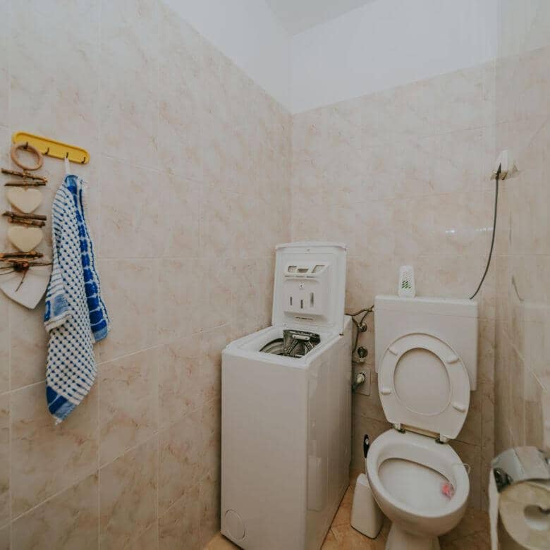 kastel prostorno stanovanje na odlični lokaciji