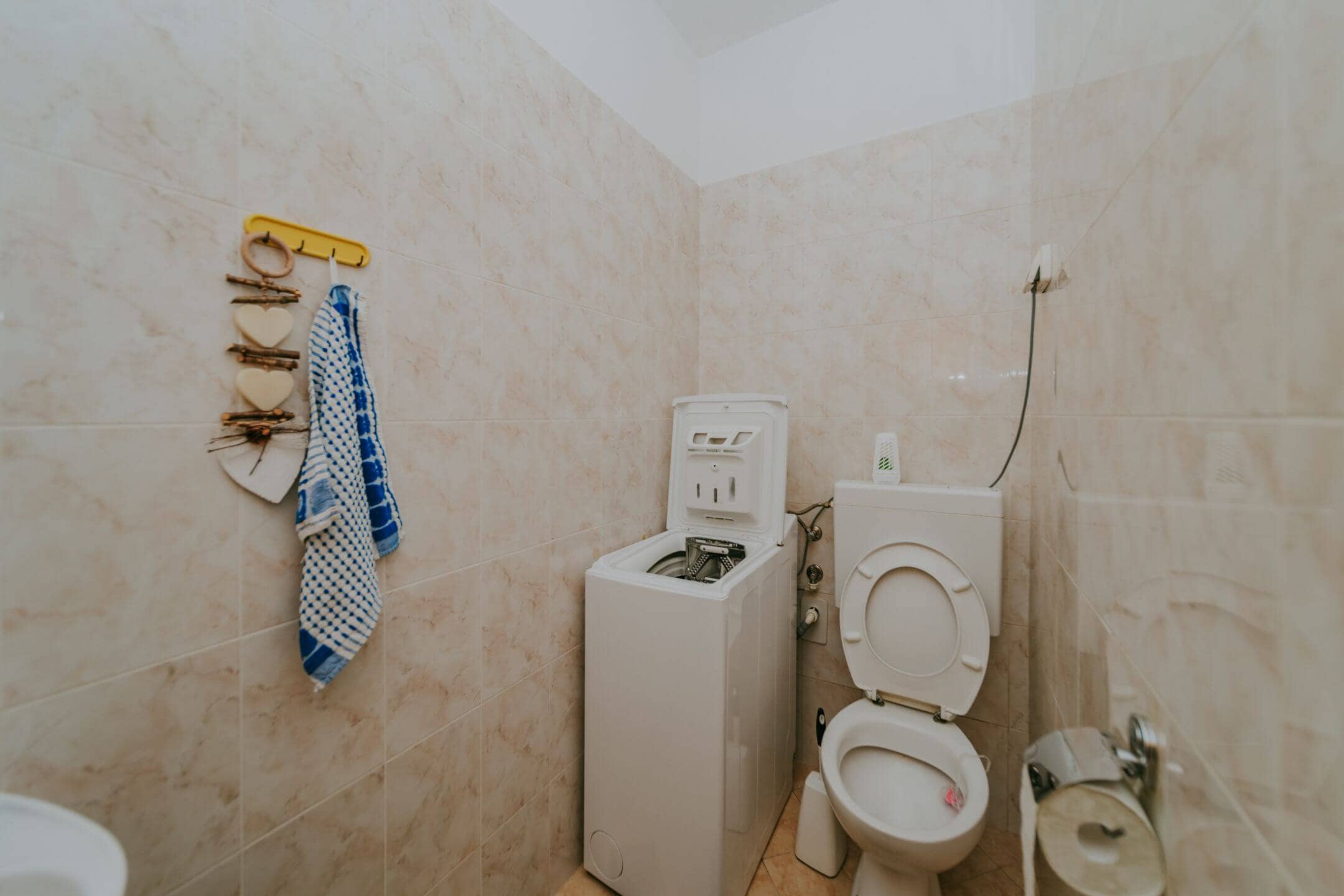 kastel prostorno stanovanje na odlični lokaciji