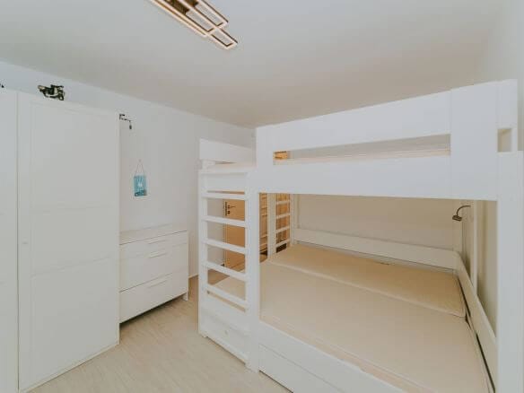 mareda novigrad appartamento con giardino e cucina estiva