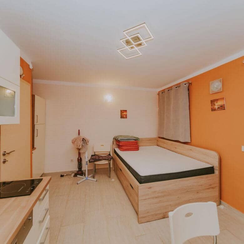 mareda novigrad apartment with garden and summer kitchen