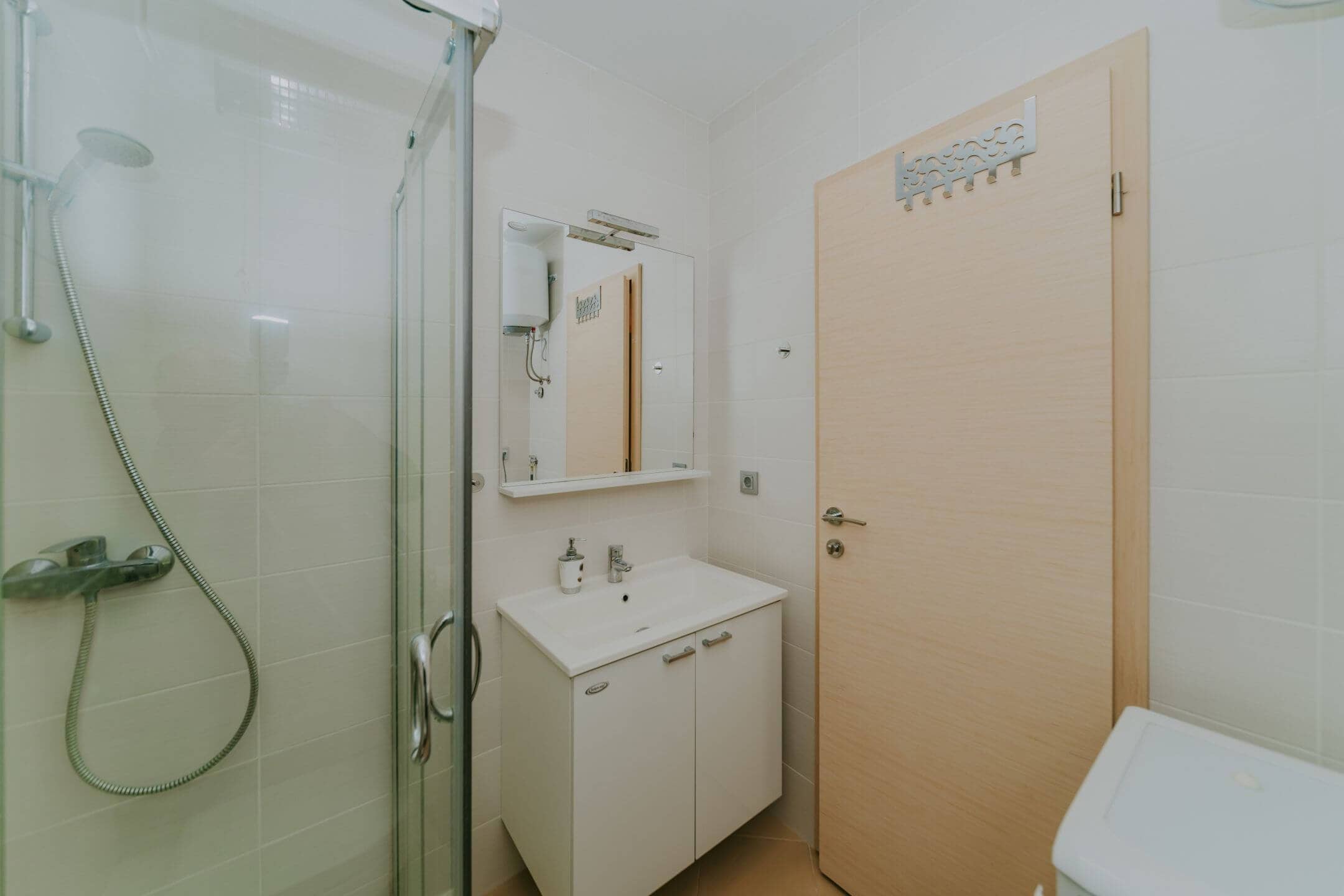 mareda novigrad apartment with garden and summer kitchen