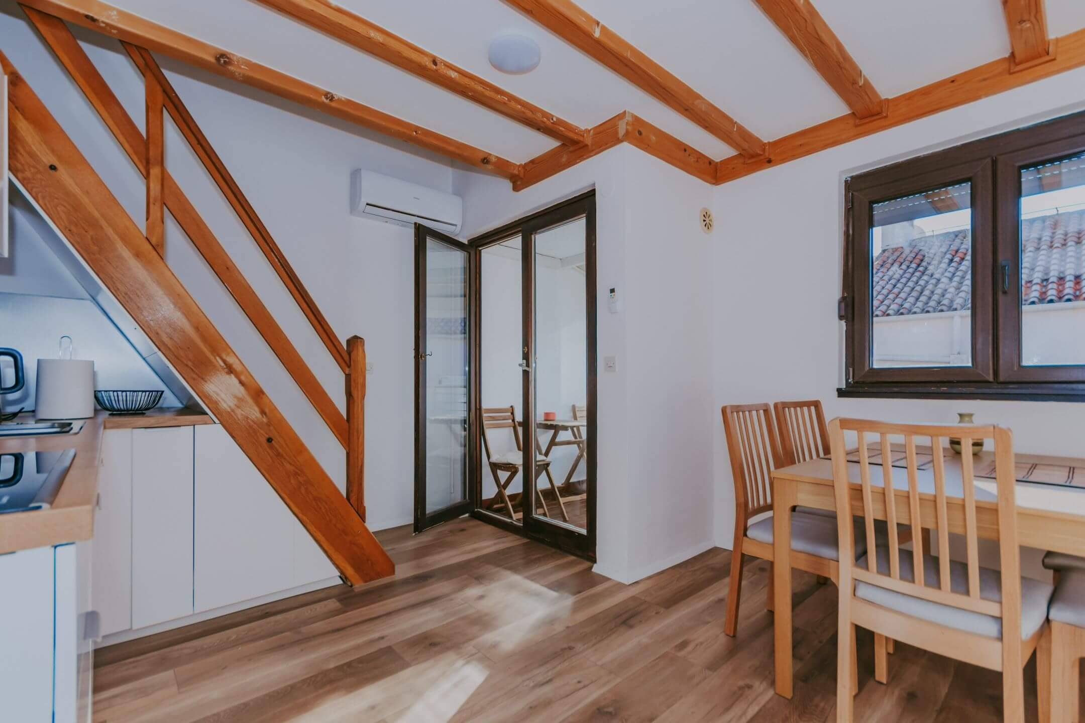 novigrad mareda renovated two story apartment with a sea view