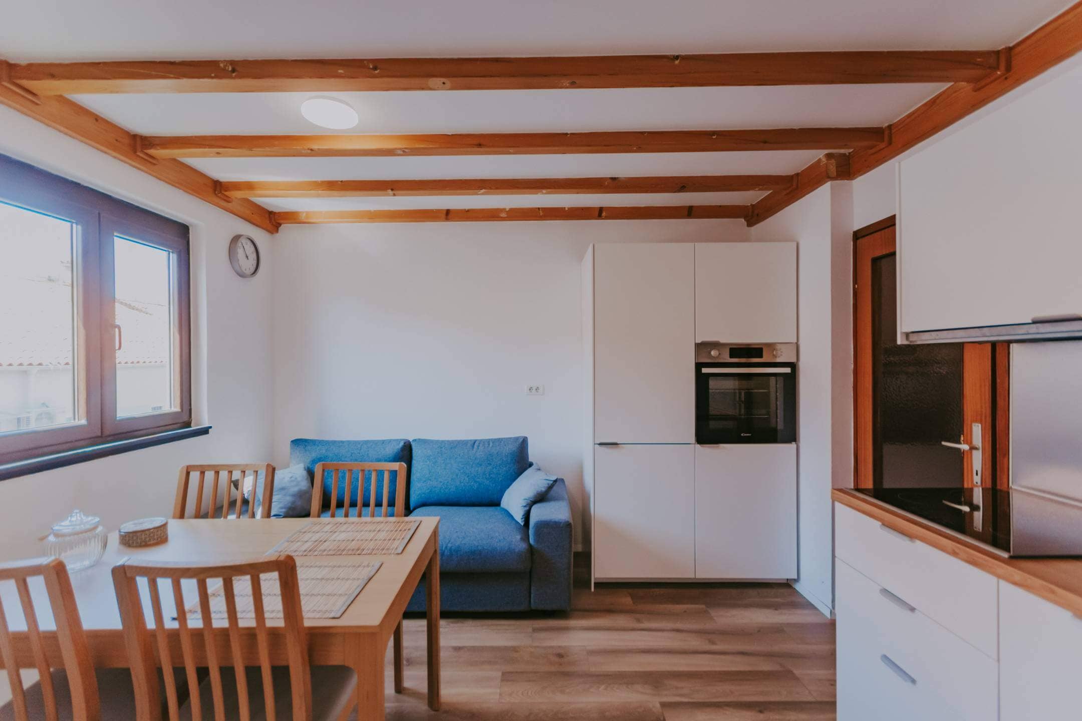 novigrad mareda renovated two story apartment with a sea view