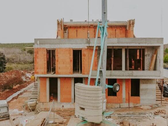 Zambratija moderne Wohnung in einem neuen Gebäude