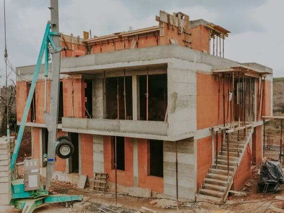 Zambratija moderne Wohnung in einem neuen Gebäude