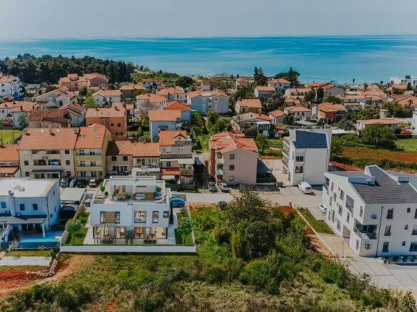 zambratija moderno stanovanje v novogradnji