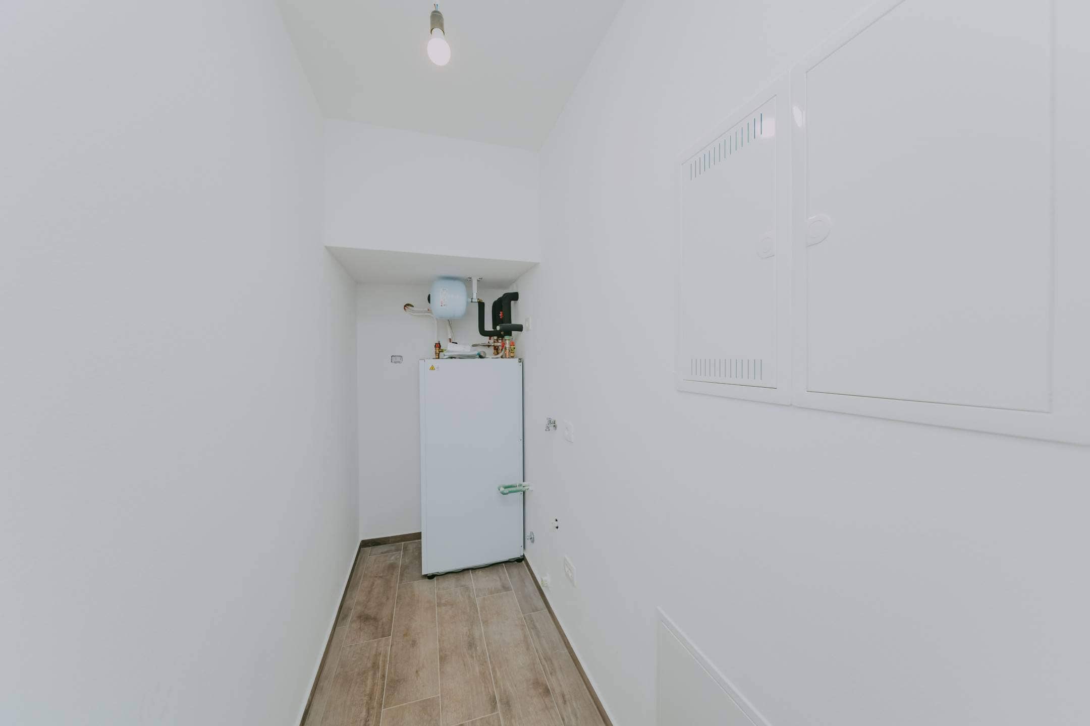 zambratija moderne Wohnung in einem Neubau im ersten Stock