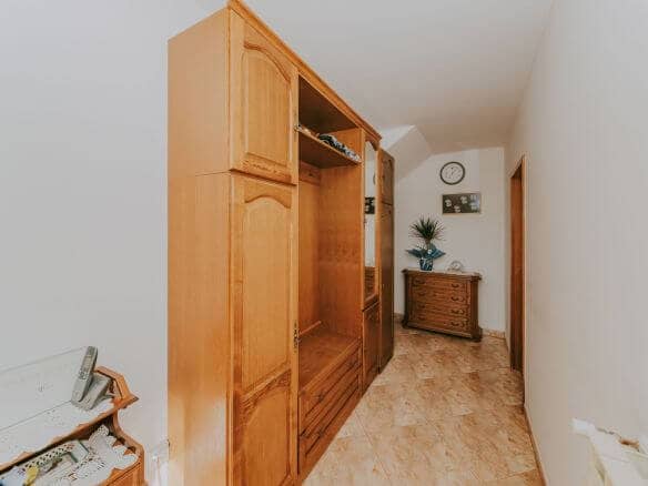 zavrsje terreno circostante per scopi residenziali e commerciali