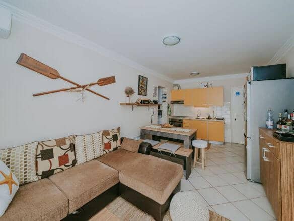 crveni vrh apartment in a resort with a sea view