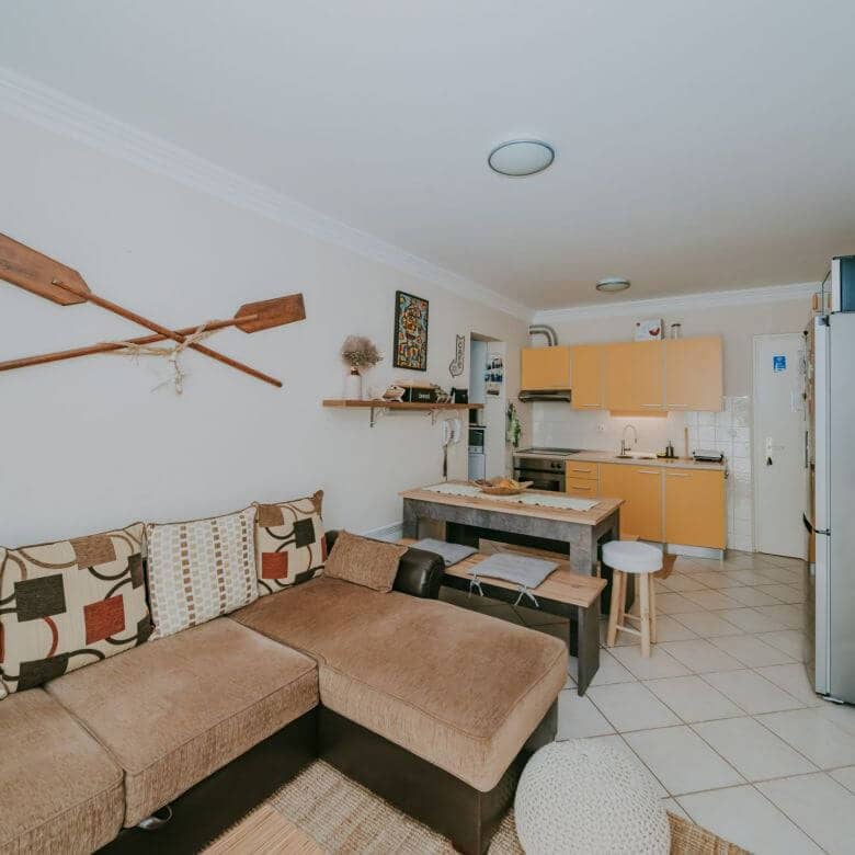 crveni vrh apartment in a resort with a sea view