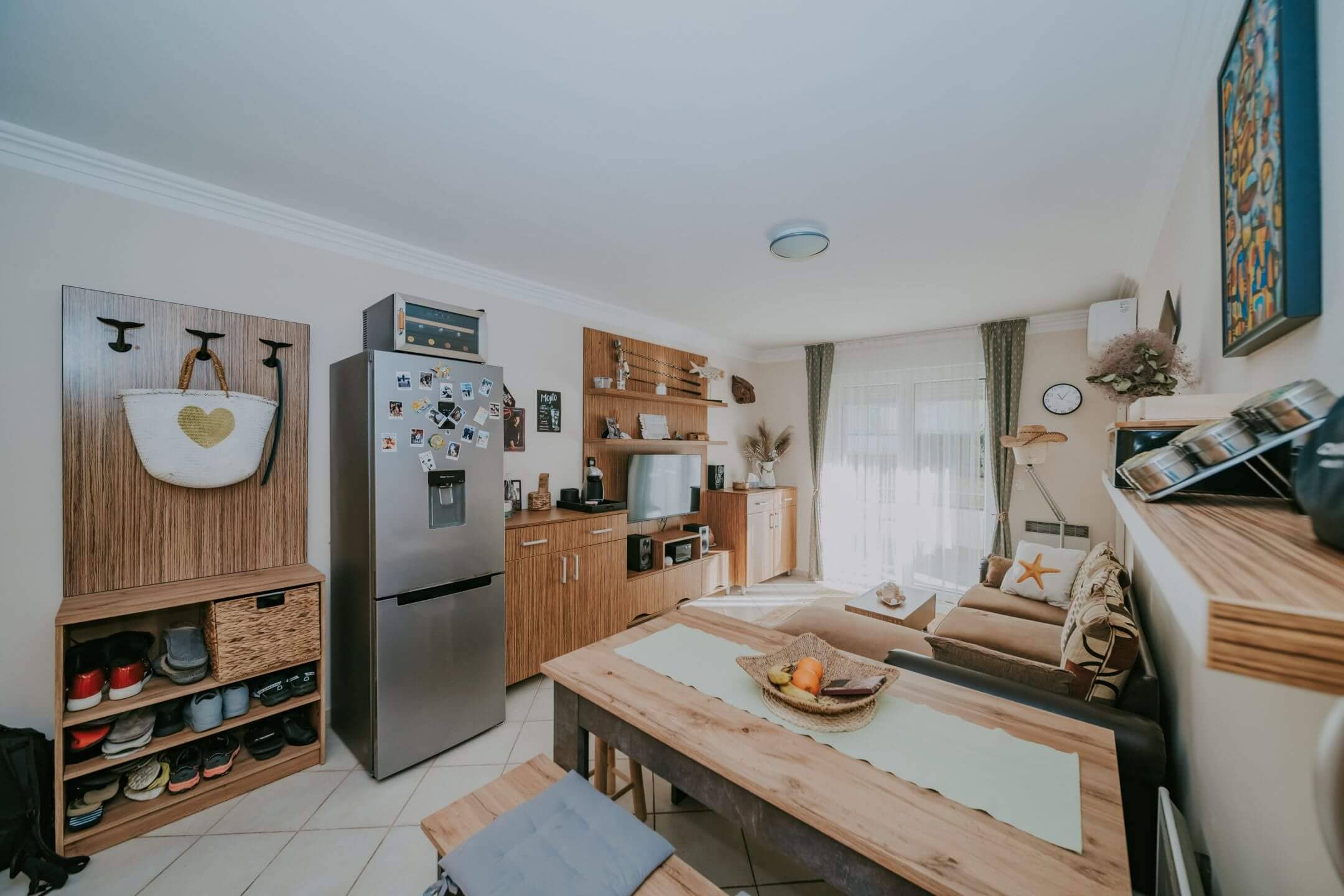 crveni vrh apartment in a resort with a sea view