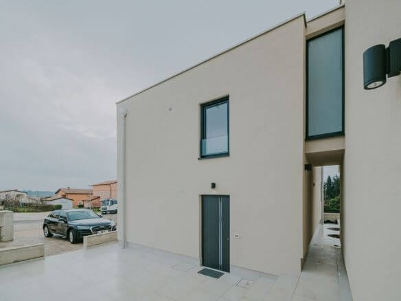 novigrad a modern house in a new building with a sea view