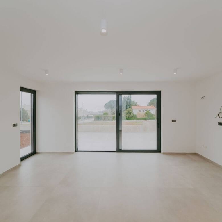 novigrad a modern house in a new building with a sea view