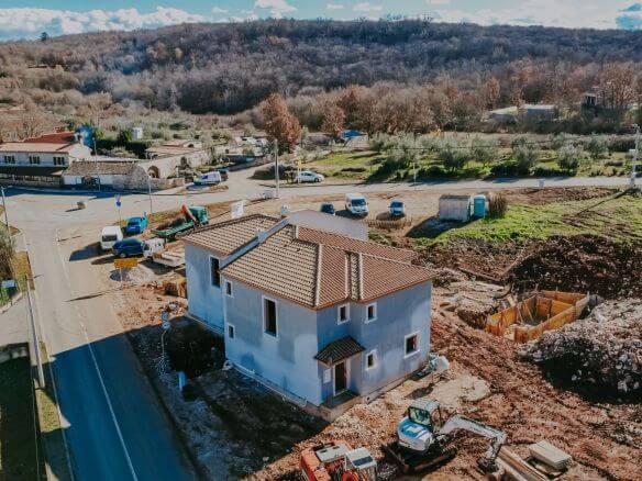 окрестности Кастеля двухквартирный дом с бассейном в новом здании