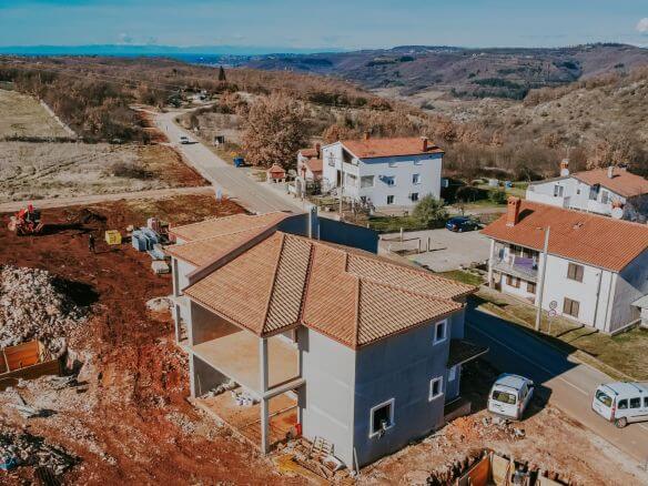 окрестности Кастеля двухквартирный дом с бассейном в новом здании