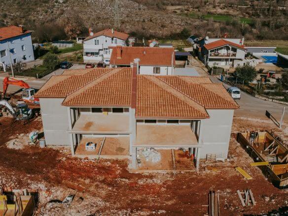 окрестности Кастеля двухквартирный дом с бассейном в новом здании