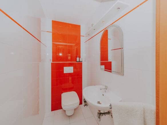 novigrad spazioso appartamento con garage e vista mare