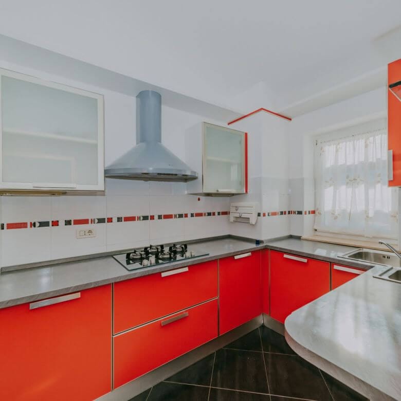 novigrad spacious flat with garage and sea view