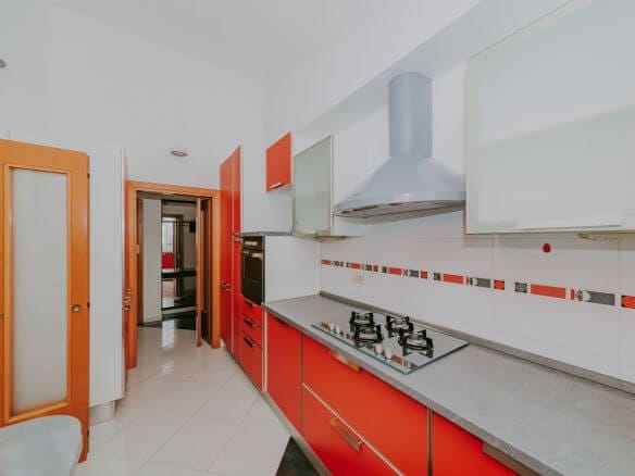 novigrad spacious flat with garage and sea view