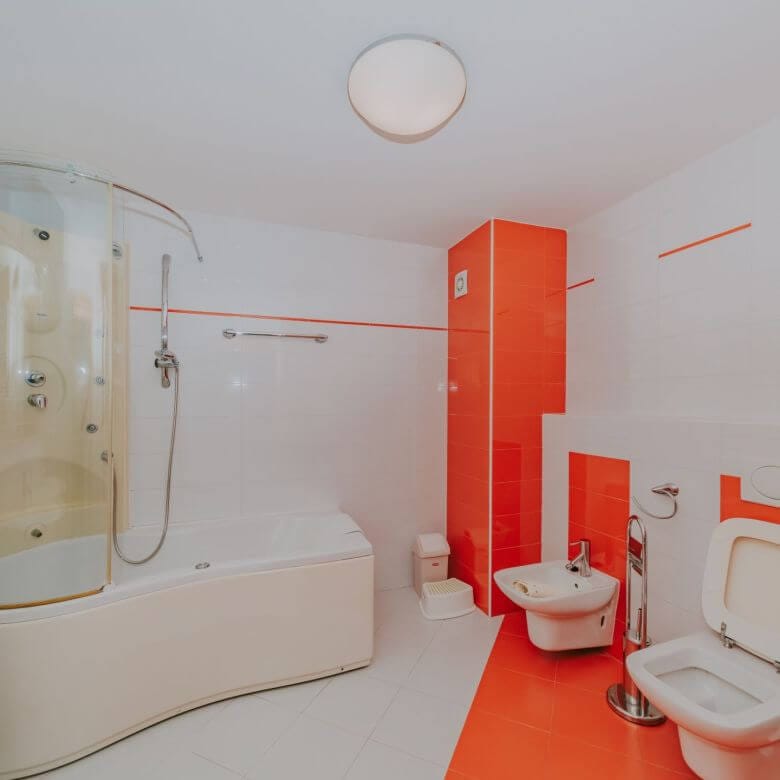 novigrad spacious flat with garage and sea view