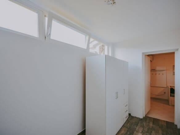 porec apartment in basement in an excellent location