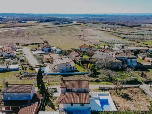Porec Umgebung renoviertes istrisches Steinhaus mit Pool und Meerblick d