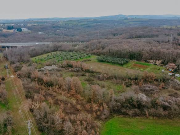 brtonigla okolica poslovno građevinsko zemljište