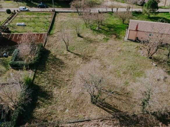 groznjan surroundings building land with a lot of potential