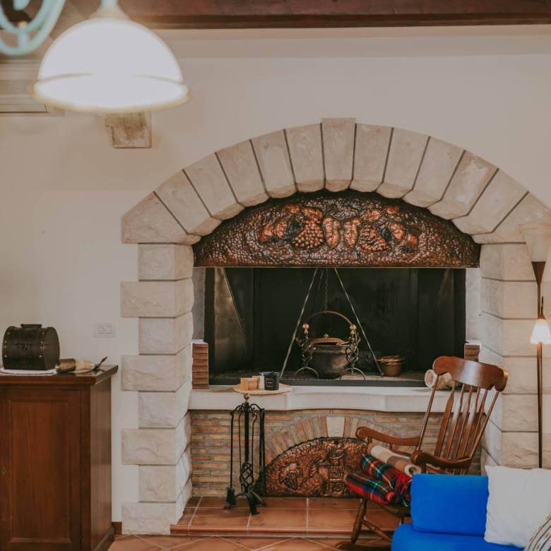 Momjan autochthones istrianisches Haus in einer abgelegenen Gegend mit freiem Blick