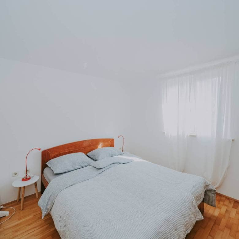novigrad namješten stan u blizini grada