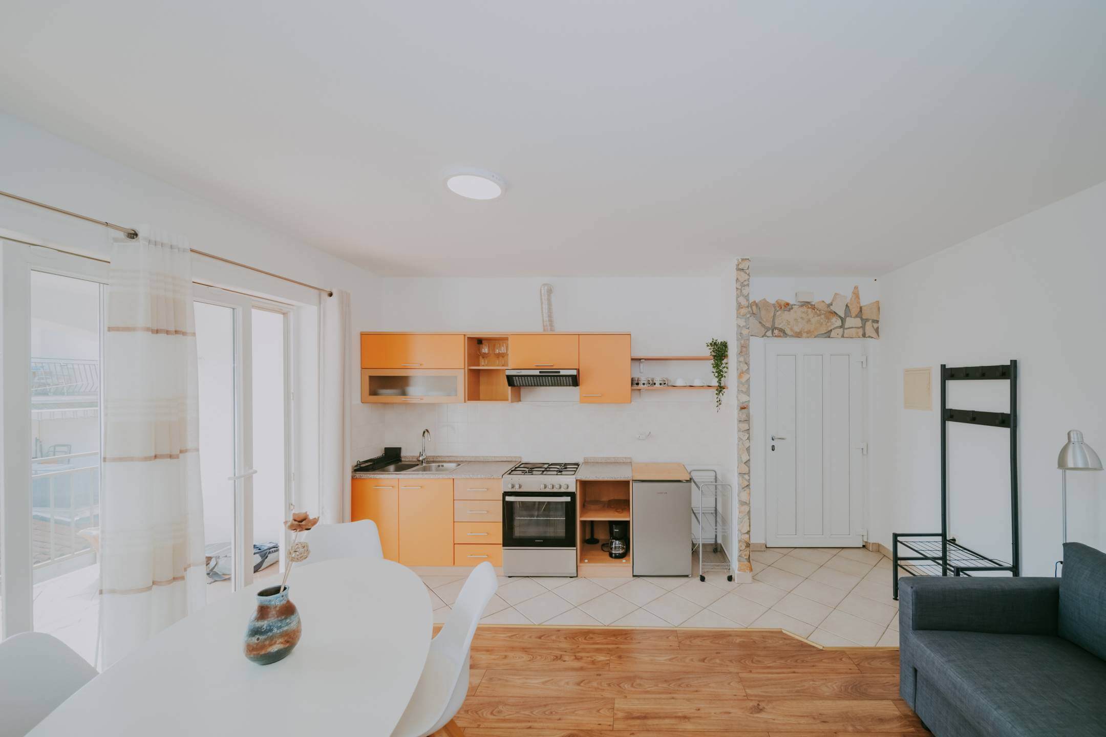 appartamento ammobiliato a Novigrad vicino alla città