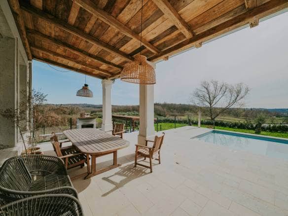 Porec Umgebung restaurierte historische freistehende Villa