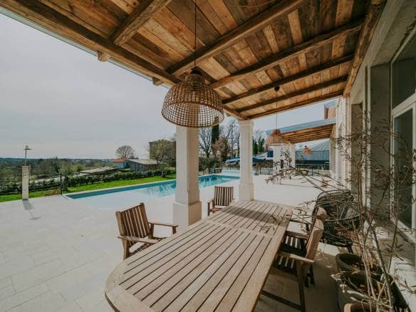 Porec Umgebung restaurierte historische freistehende Villa