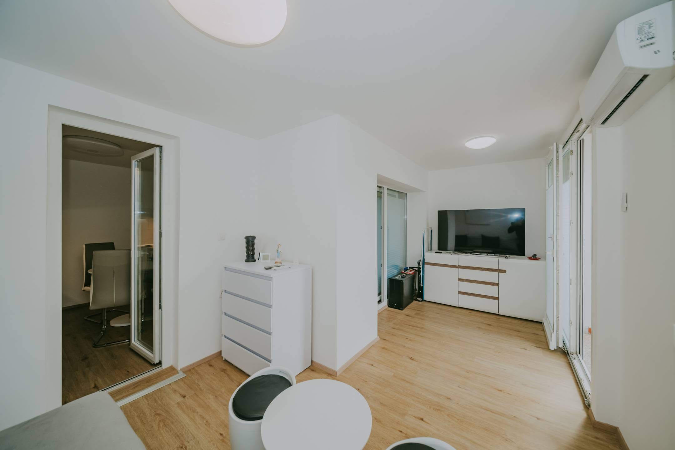 umag valica renovated apartment on the ground floor with a garden