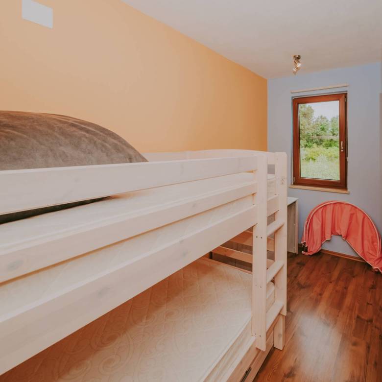 окрестности Буе отремонтированный истрийский дом в тихом месте