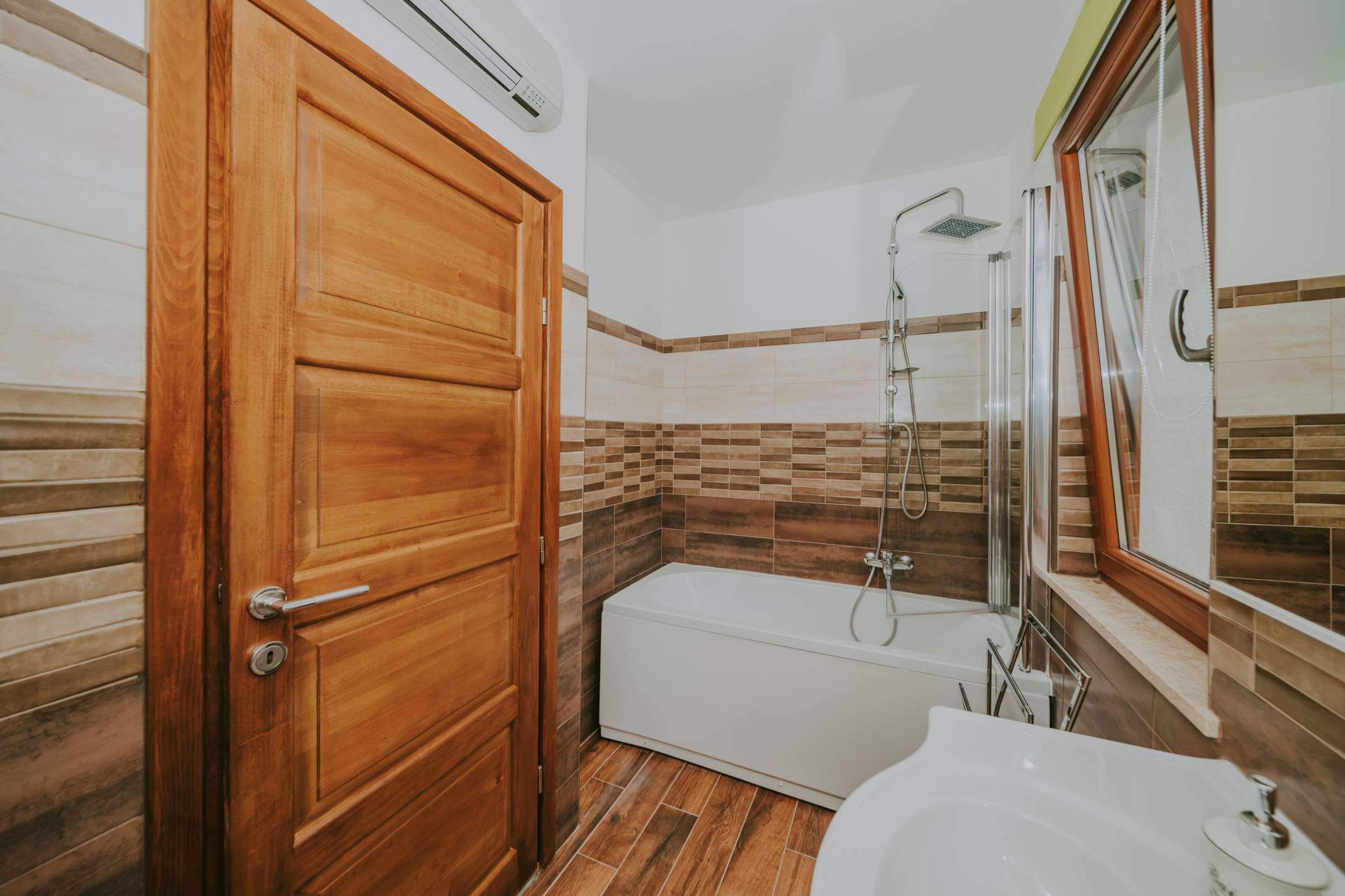 окрестности Буе отремонтированный истрийский дом в тихом месте