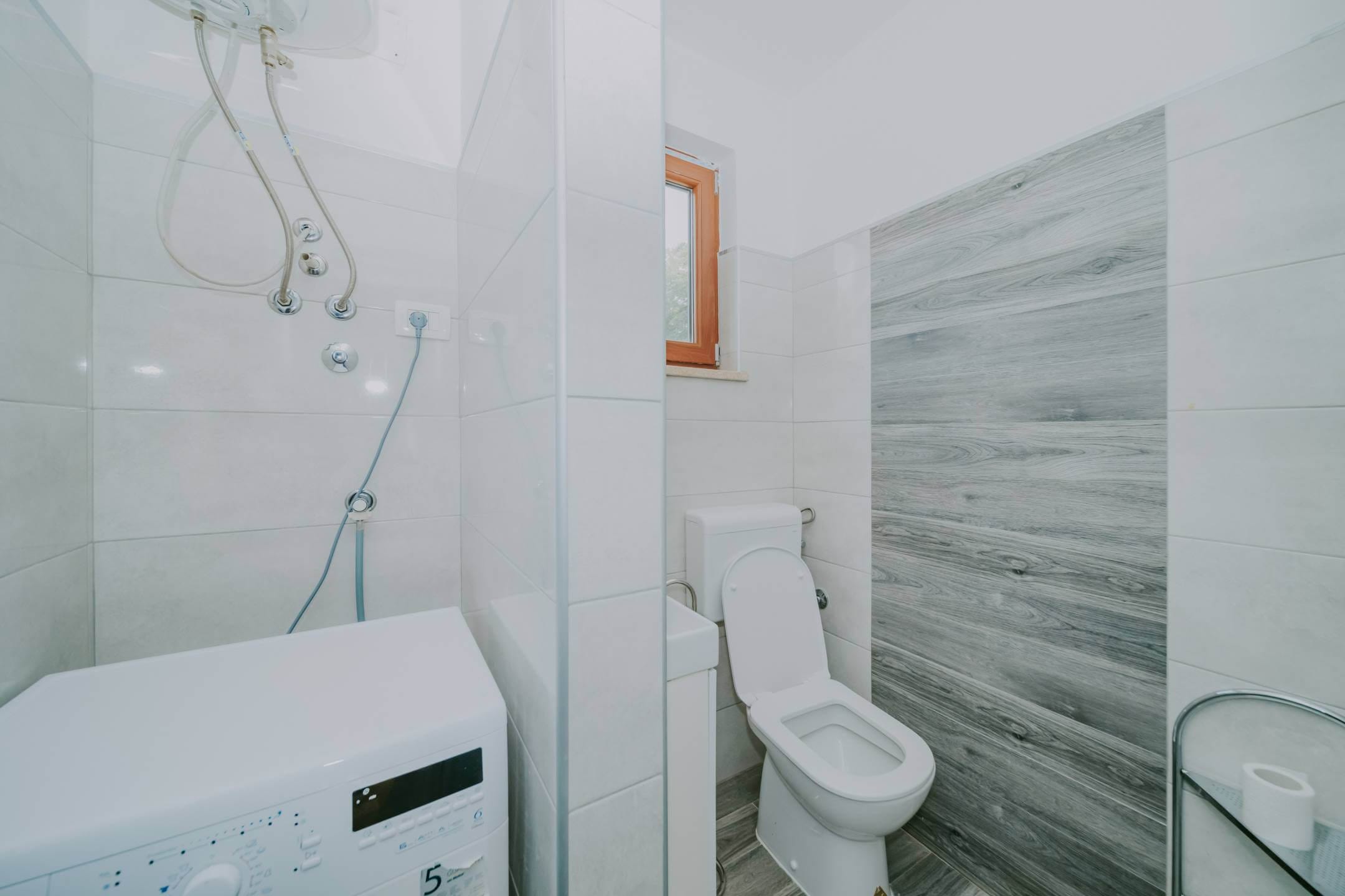 окрестности Буе отремонтированный истрийский дом в тихом месте