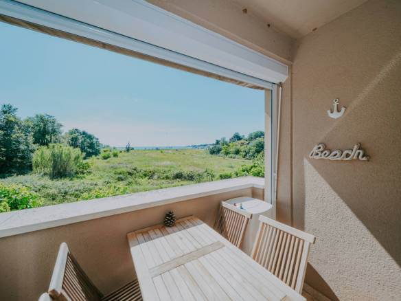 karigador ekskluzivan prekrasan namješten stan prvi red do mora