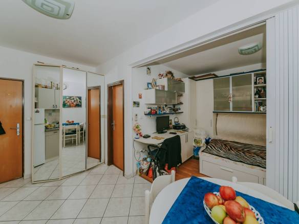 umag garsonjera v neposredni bližini centra