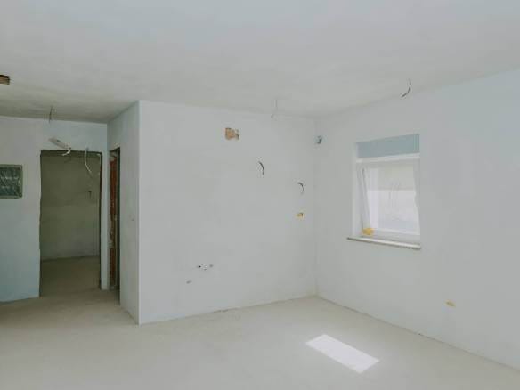 umag murine stan u prizemlju sa vrtom u novogradnji