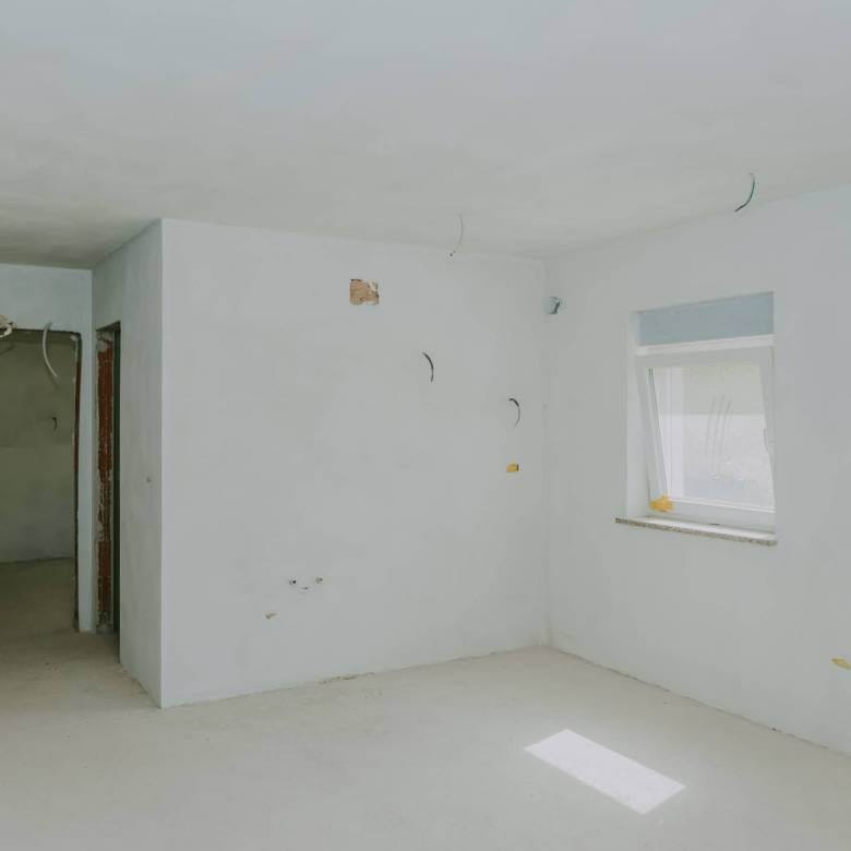 umag murine stan u prizemlju sa vrtom u novogradnji