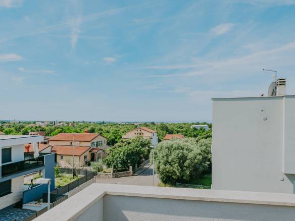 umag murine penthouse u novogradnji sa prekrasnim pogledom na more